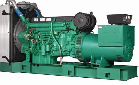 万年发电机除垢后需要用清水冲洗水冷式机油散热器几次？